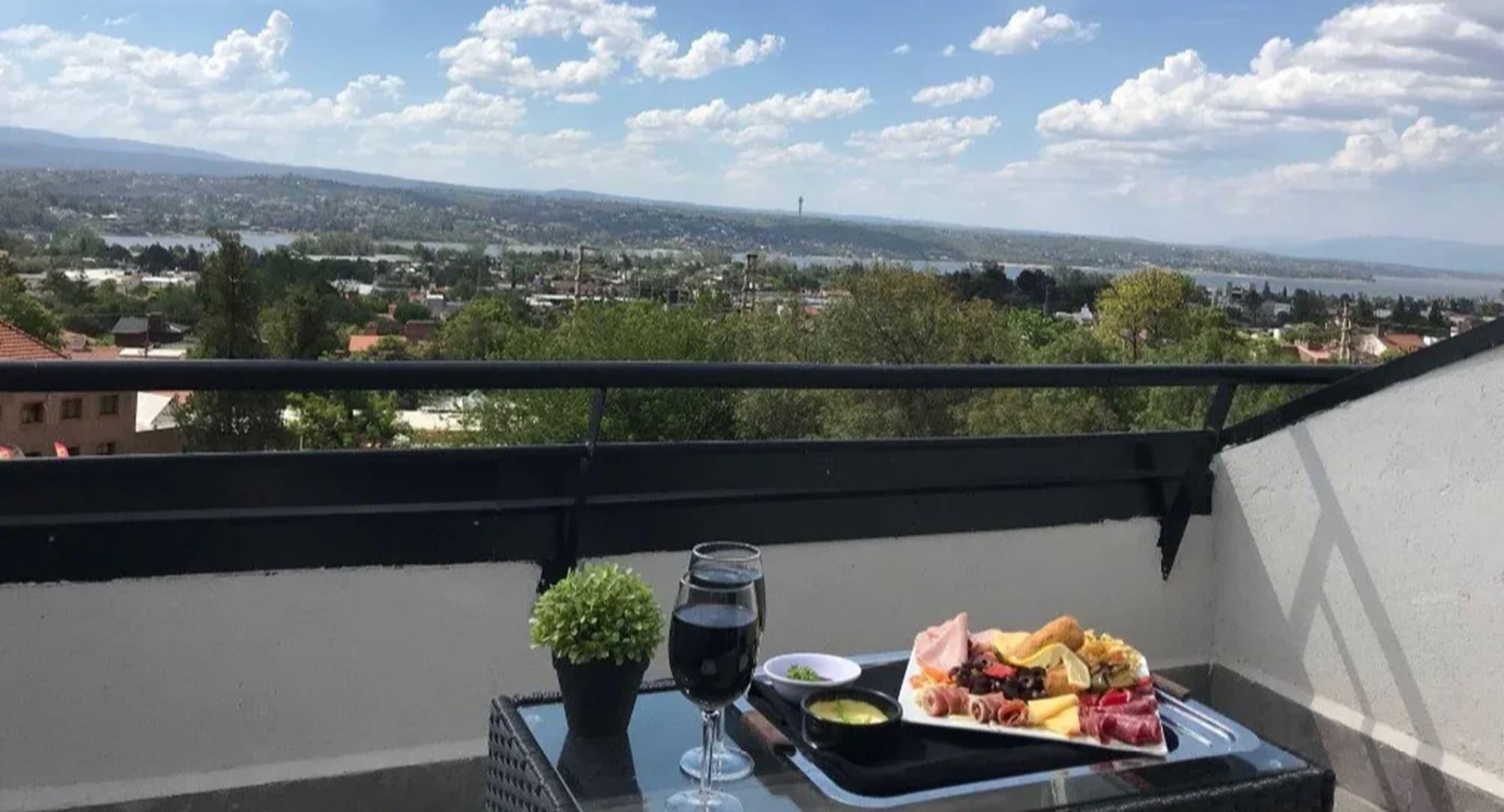 Pinares Panorama Suites, Spa & Convention Center Villa Carlos Paz Bagian luar foto