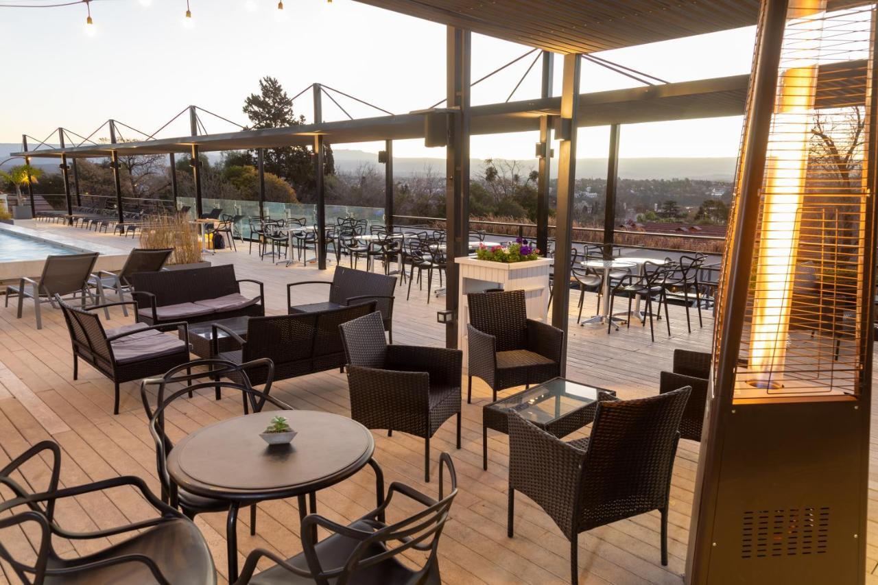 Pinares Panorama Suites, Spa & Convention Center Villa Carlos Paz Bagian luar foto
