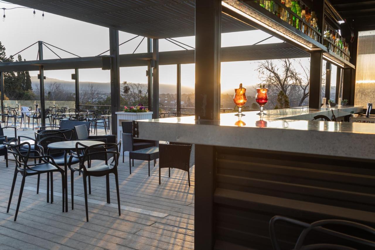 Pinares Panorama Suites, Spa & Convention Center Villa Carlos Paz Bagian luar foto