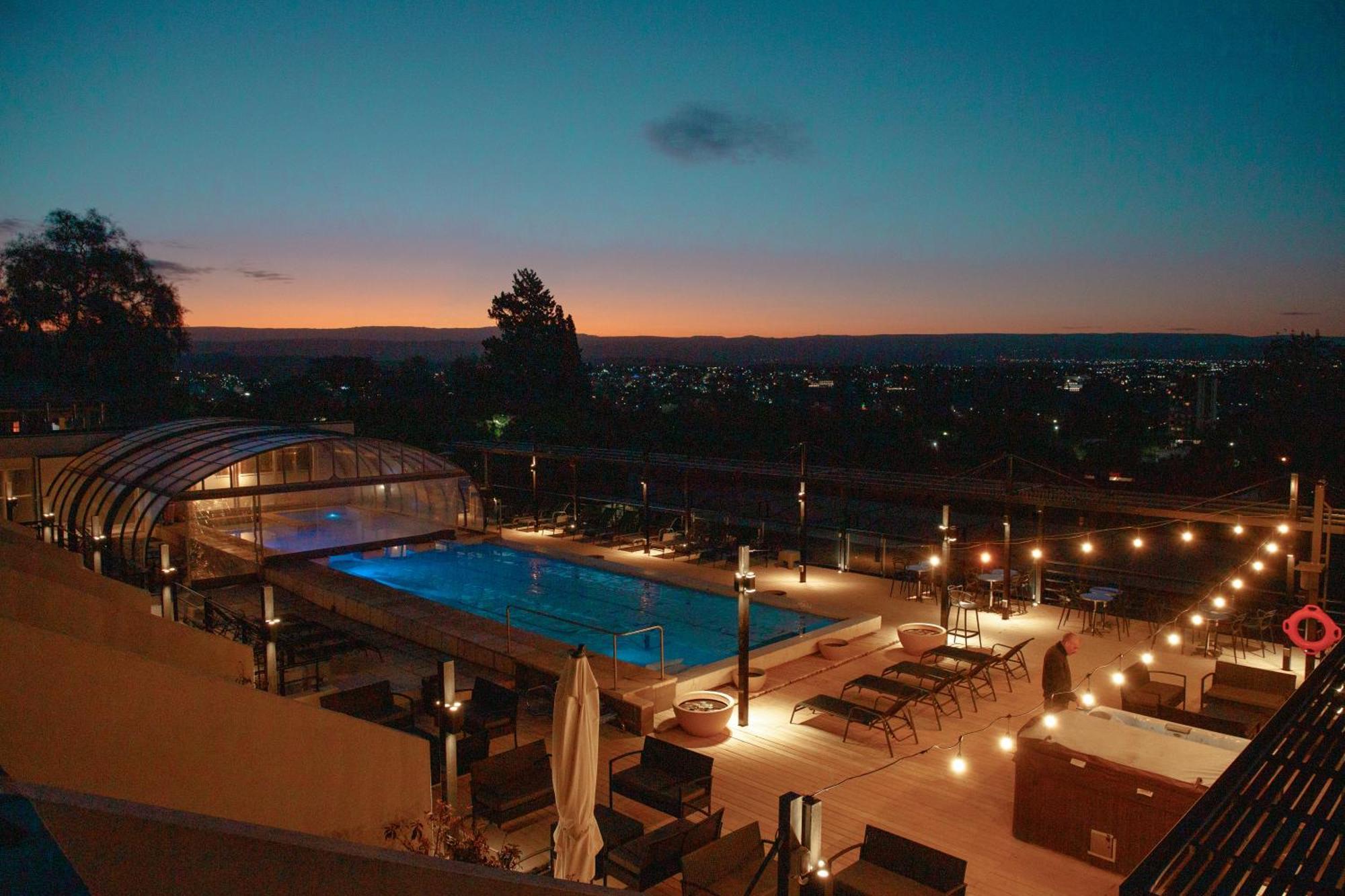 Pinares Panorama Suites, Spa & Convention Center Villa Carlos Paz Bagian luar foto