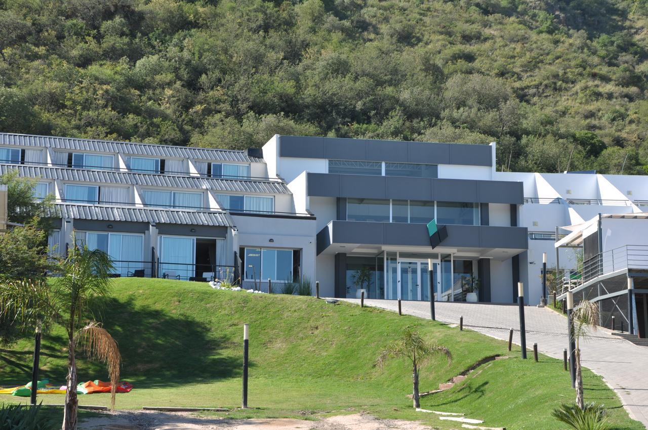 Pinares Panorama Suites, Spa & Convention Center Villa Carlos Paz Bagian luar foto